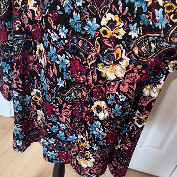 Chenault Multicolor Floral Blouse - Picture 8 of 10